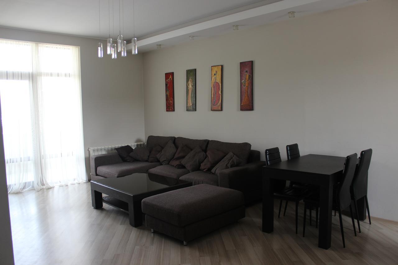 Mtatsminda Apartment تبليسي المظهر الخارجي الصورة