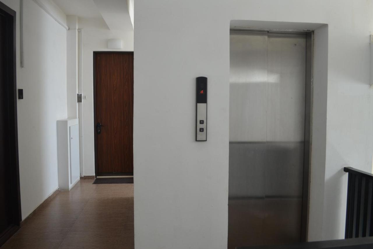 Mtatsminda Apartment تبليسي المظهر الخارجي الصورة